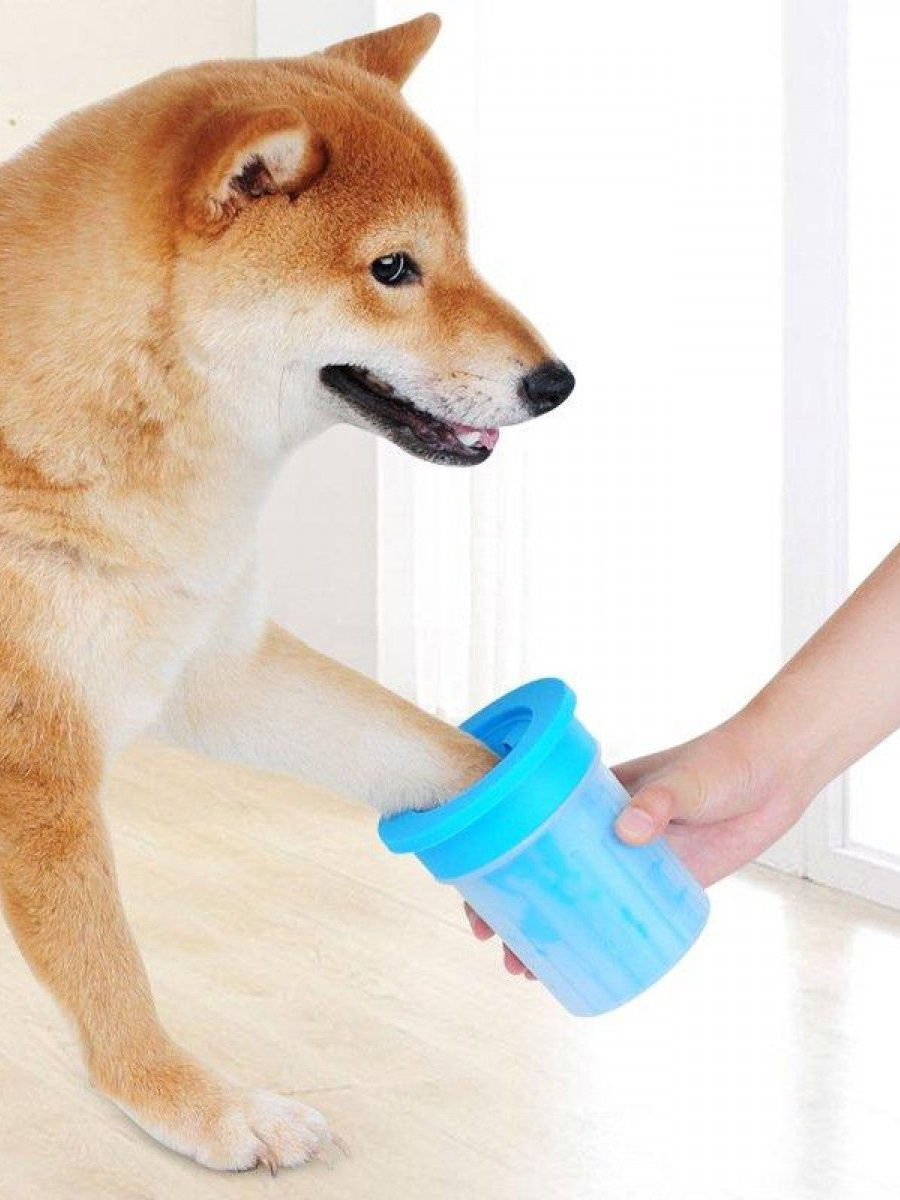 Лапомойка для собак переносная Pets & Friends : стакан-непроливайка с силиконовой щеткой
